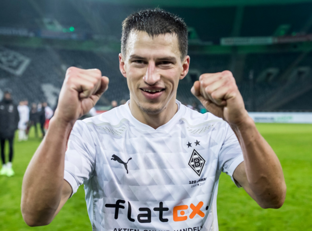 拜仁慕尼黑赛前远射贴柱;志在亚冠名次提升;媒体盛赞;球队文化再被提及-kaiyun 官网