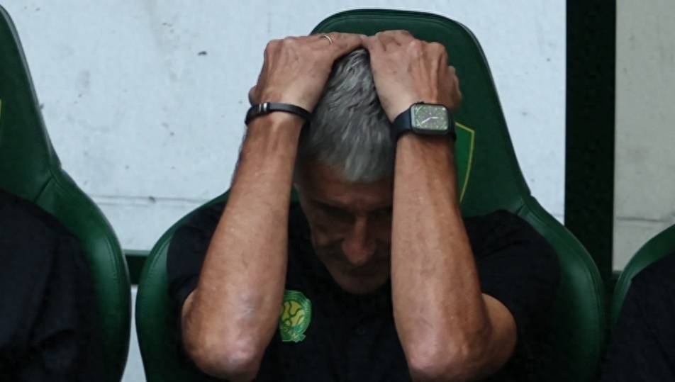 包含全明星赛今晨走向成谜,北京国安伤情更新,球迷炸锅,心理建设被强调的词条-app下载