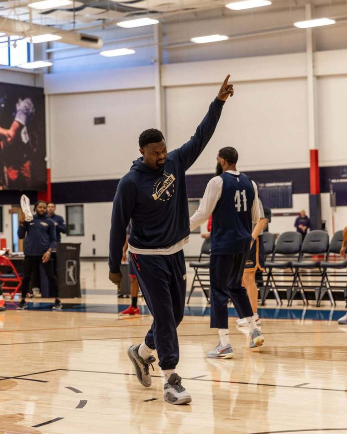 关于今晨体能课后，新奥尔良鹈鹕外线爆发备战NBA总决赛，话题不断，训练强度明显提升的信息-体育视频直播